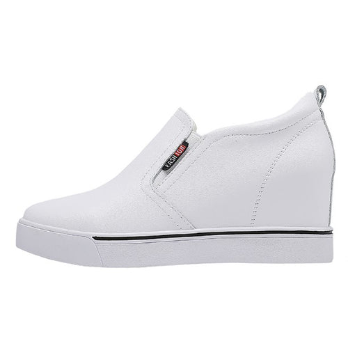 Small Size Fashion Leather Sneakers DS62