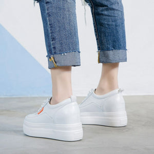 Small Size Leather Fashion Sneakers SS187