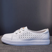 Small Size Leather Fashion Sneakers DS18