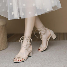 Small Size Chunky Heel Strap Sandals DS234