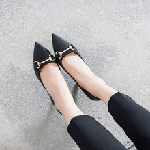 Small Size Pointy Leather Pump Shoes DS336
