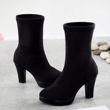 Small Size Stretch Boots For Women DS38
