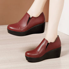 Small Size Wedge Heel Booties DS378