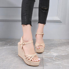 Small Size Wedge Shoes For Petite Feet BS95