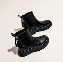 Thicksole Side Zipper Short Boots GS207