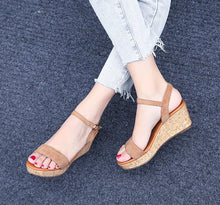Women Petite Size Ankle Strap Wedge Heel Sandals Canada Size 3