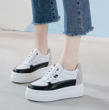 Women's Small Size 31 Thick Sole Inner Heel Height Increase Sneakers