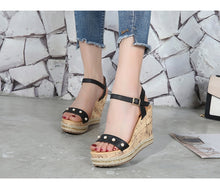 Women's Small Size Open Toe Strappy High Wedge Platform Heel Wood Decoration Buckle Sandals