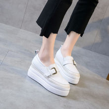 Womens Petite Thicksole Sneakers DS33