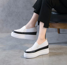 Womens Small Size Thick Sole Leather Trainers SS160